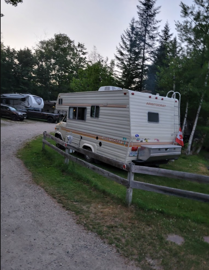 Country Bumpkins Campground and Cottages