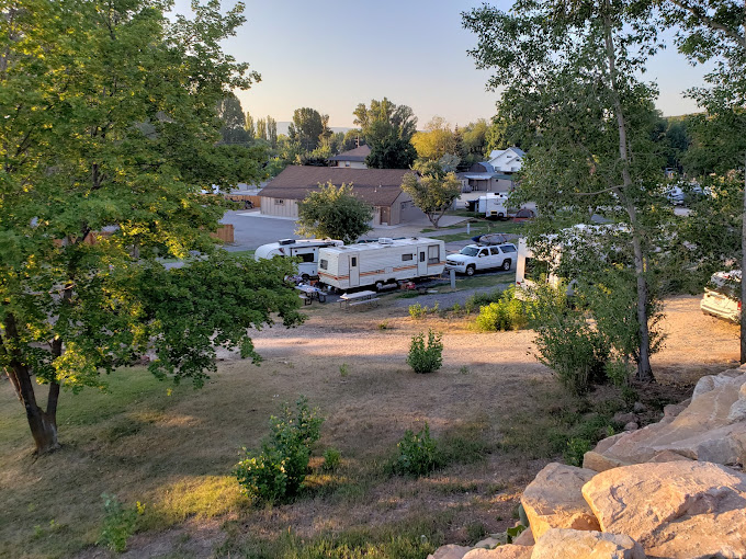 Camperworld Apple Garden
