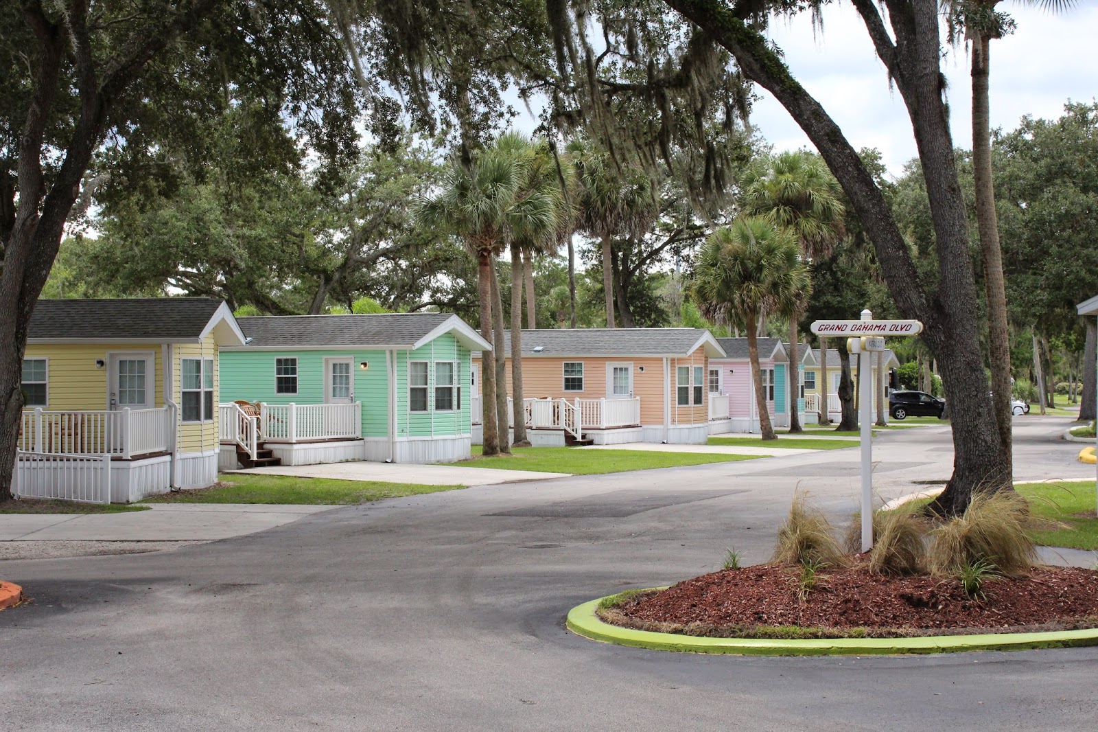 Tropical Palms RV Resort