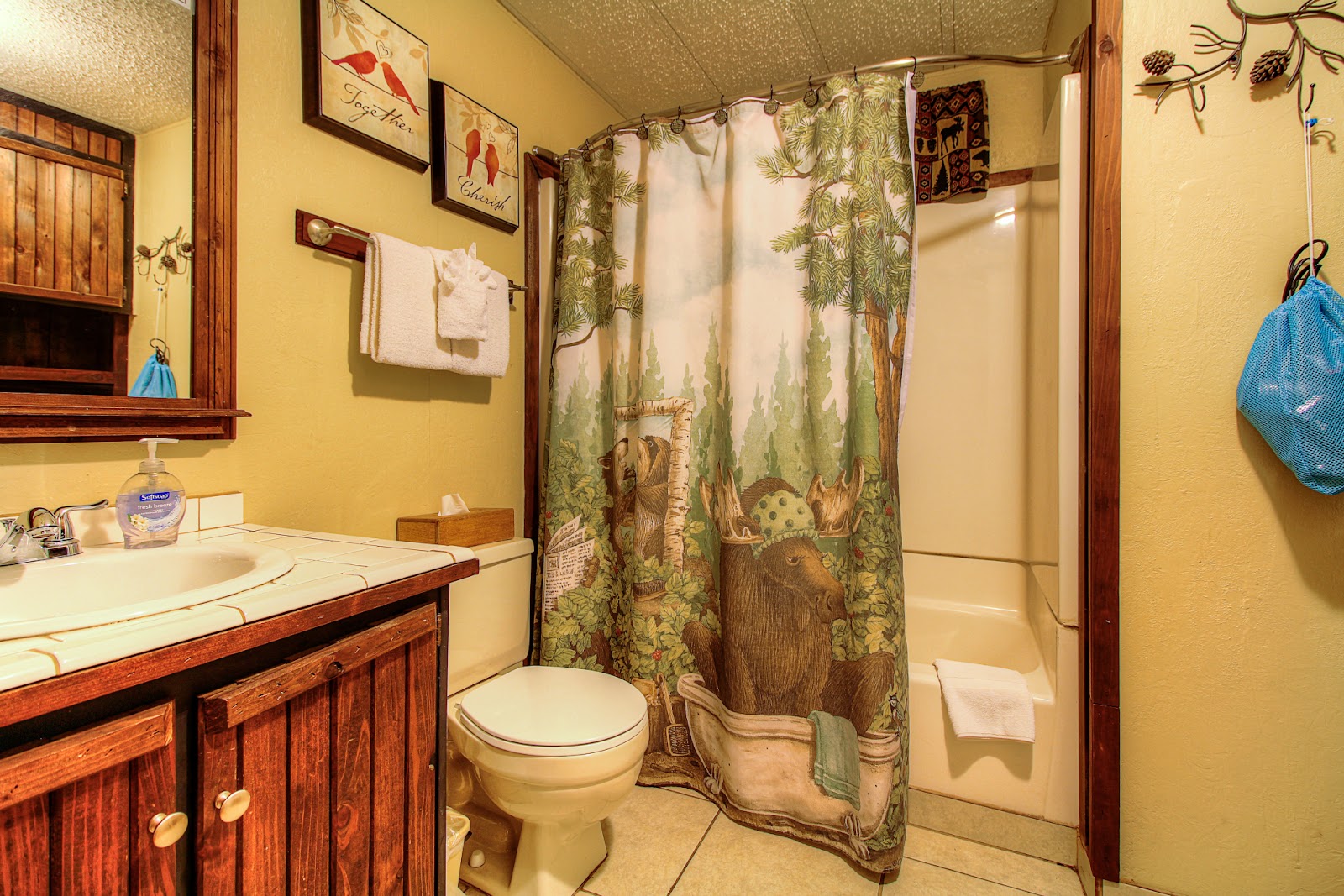 Redwoods River Resort & Campground