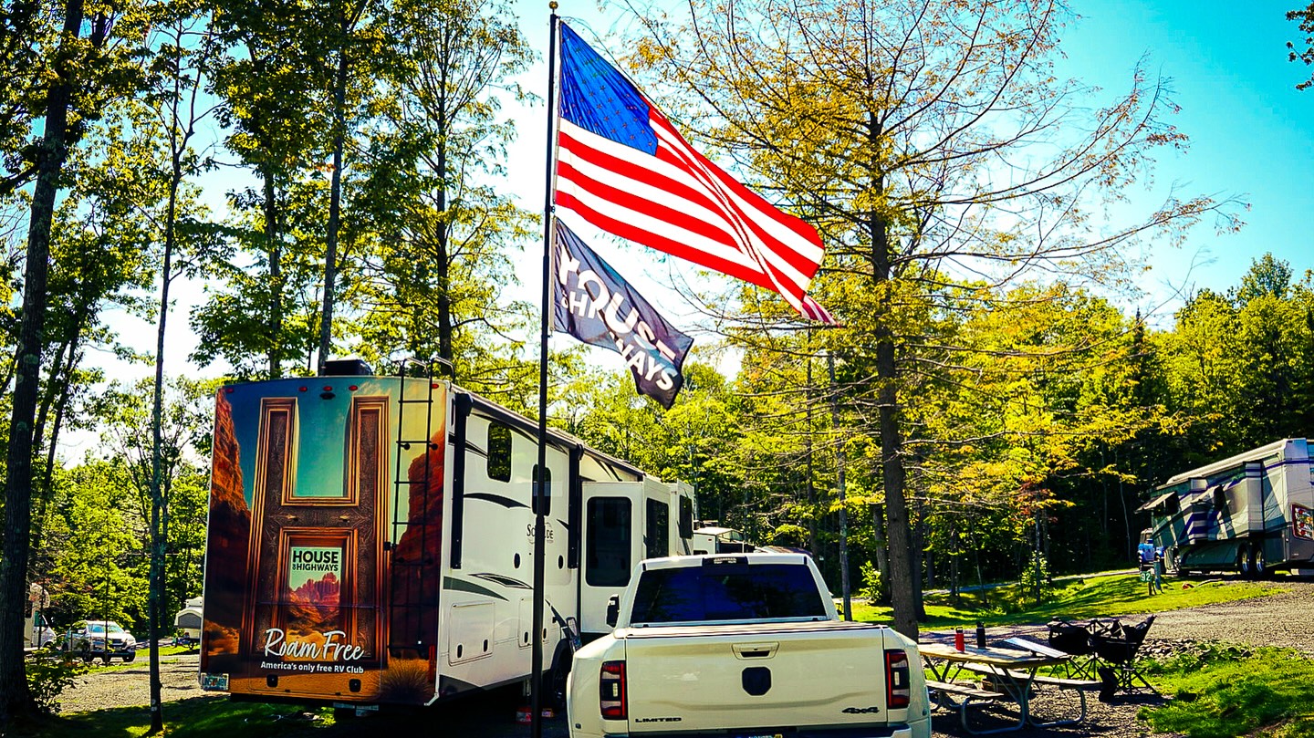 🍂 For the first time in over two years, we’re back chasing fall. When we lived on our farm, Bruyn Estate at Red Mills Farm, in Upstate New York, the season was always our happiest stretch—apples in hand, leaves underfoot, crisp mornings that made the coffee taste better.

This year, we’re on the move with the colors: Michigan to Ohio, New York to Vermont, Maine to Pennsylvania, Virginia to Tennessee… until we land in Florida for winter.

What makes it magic isn’t just the leaves, it’s the people we meet in every small town and campground, the communities that make this country feel like home no matter where we park.

With HoH+, we’re building the tech that helps turn trips like this into seamless adventures—connecting campgrounds, routes, and community in one place. The tools to plan, save, and share the journey are available now, and we can’t wait to help bring you along for the ride. 

Become a HoH+ member today. Available on iOS and Android. Link in bio. 

The leaves are calling. Where are you headed this fall?